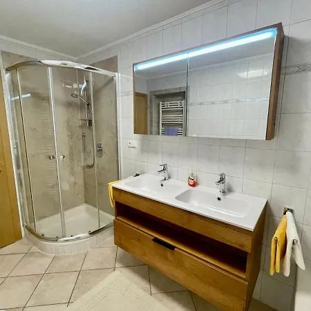 Apartment Astrid Schneeberger *