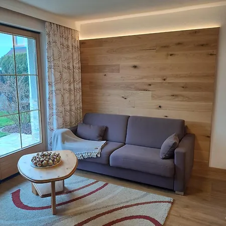 Astrid Schneeberger *